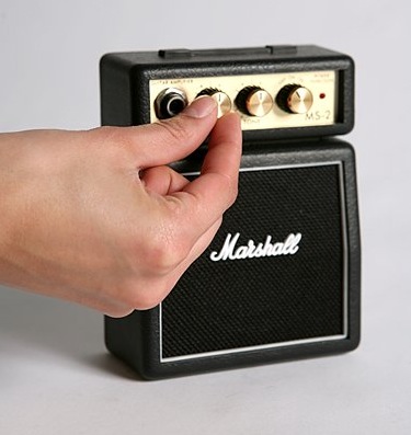 http://www.coolthings.com/wp-content/uploads/2009/04/minimarshall.jpg