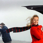 Aerodynamic SENZ Umbrellas Let You Laugh In The Face Of 70 Mph Winds