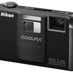 Nikon Coolpix S1000pj Comes With Built-In Projector For Instant Slide-Shows