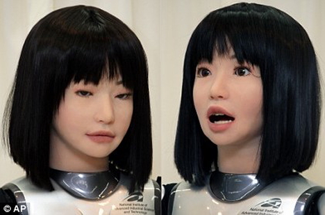 supermodel-robot