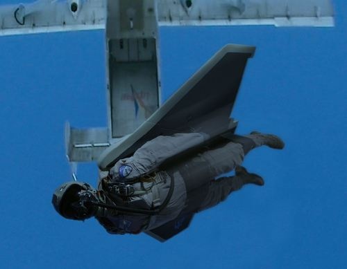 wingsuitsq
