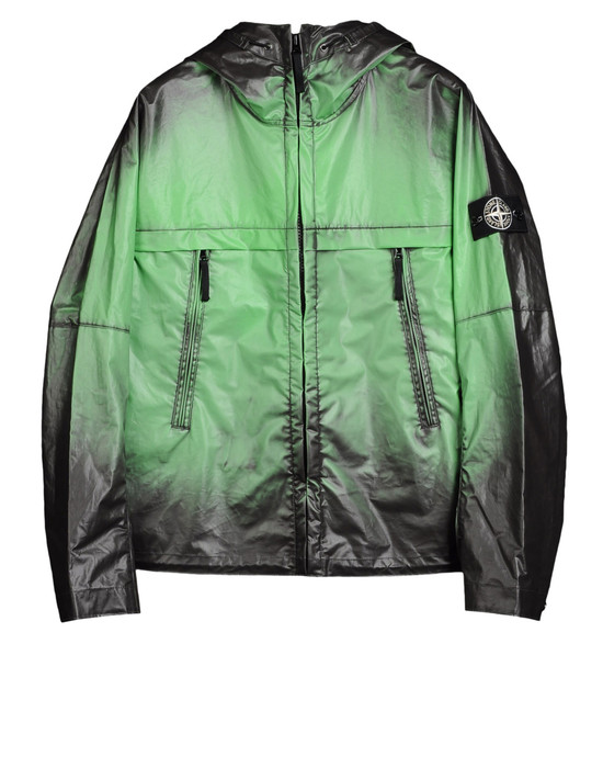 Stone Island’s Heat Reactive Jacket Changes Color Depending On Temperature