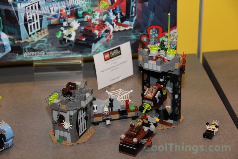 lego-monster-fighters-9466-frankstein