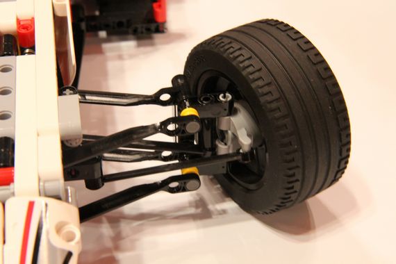 LEGO Technic Grand Prix Racer 42000-10