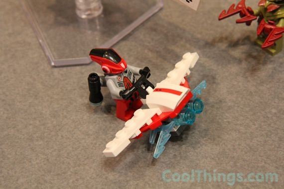 lego-hive-crawler-3