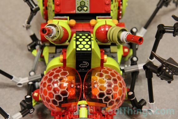 lego-hive-crawler-9