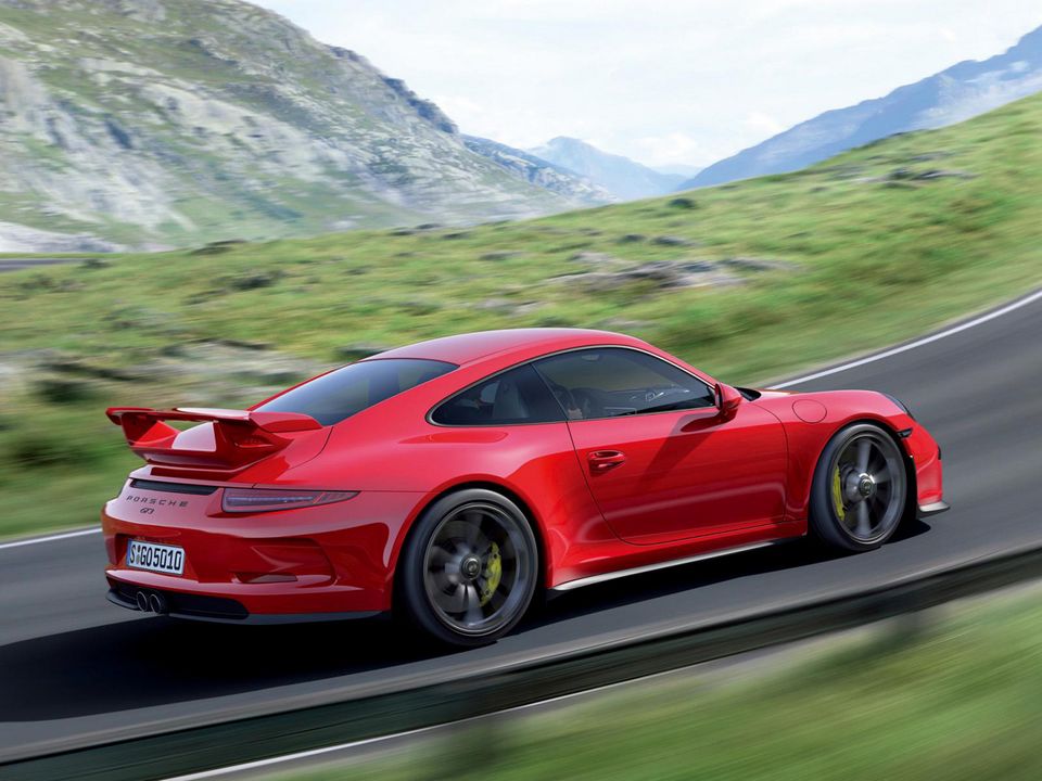 2014-porsche-911-gt3-red-8