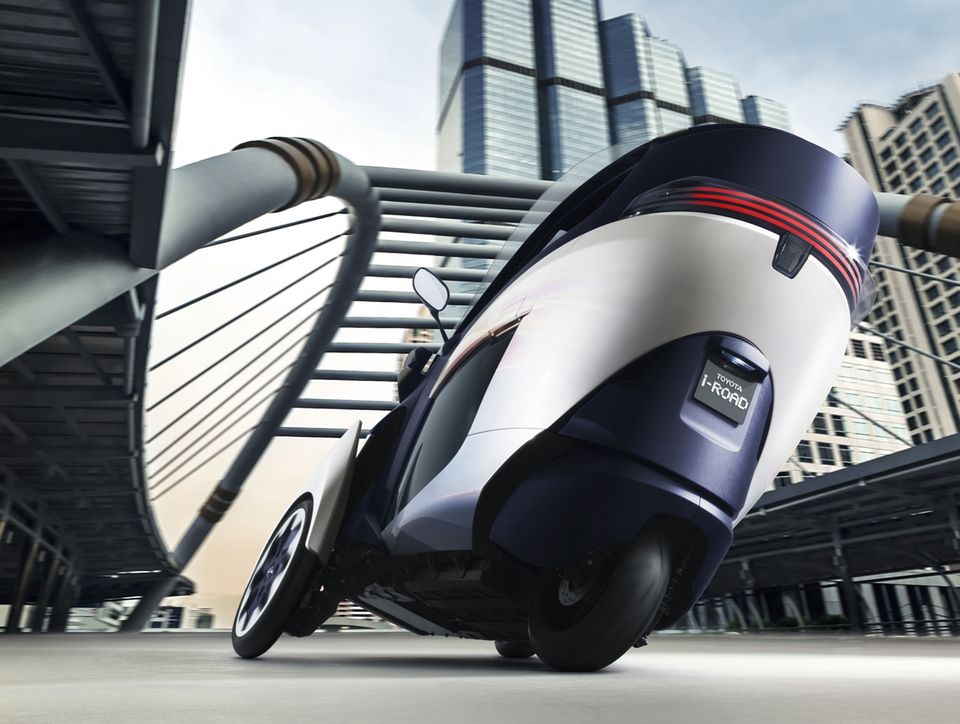 toyota-i-road-ev-concept-2