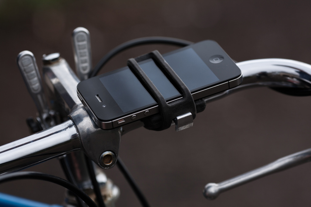 handleband-phone-mount