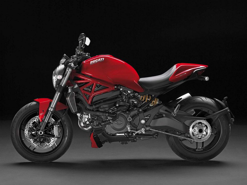 Ducati Monster 1200 Delivers Breath-Taking Fun, Classic 