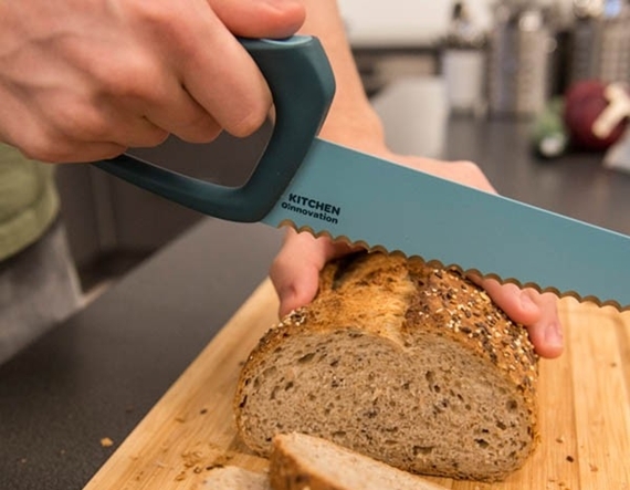 Unikia's Bread Knife Lets You Saw Off Delicious Loaves