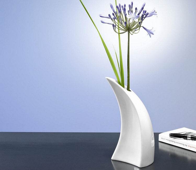 watering-can-and-vase-1