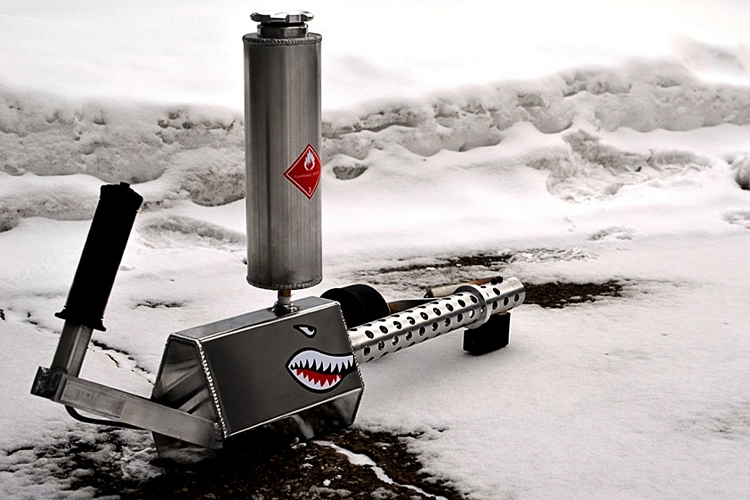 xm42-handheld-flamethrower-1