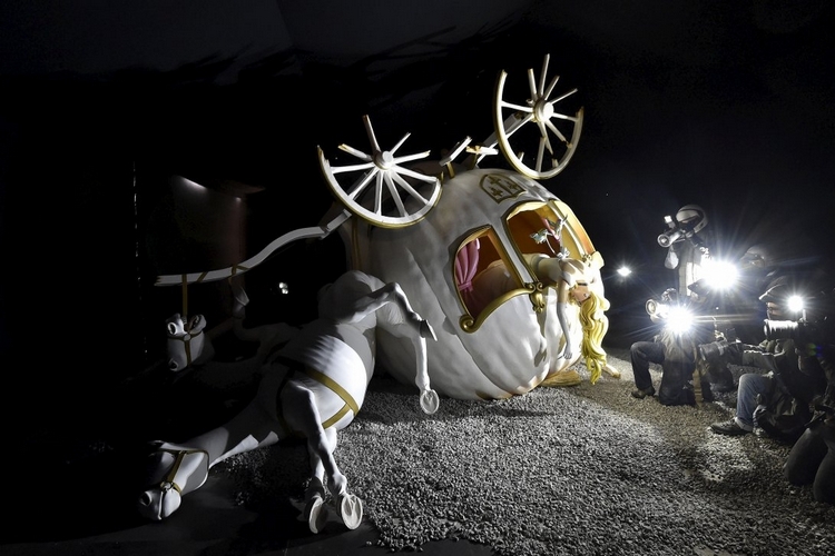 dismaland-2
