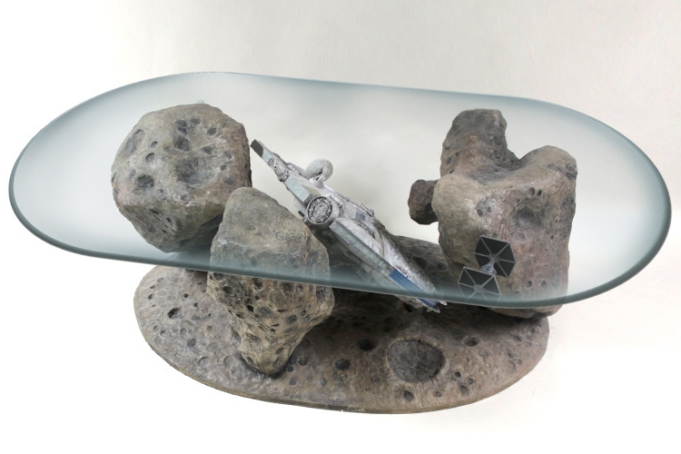 falcon-asteroid-chase-3