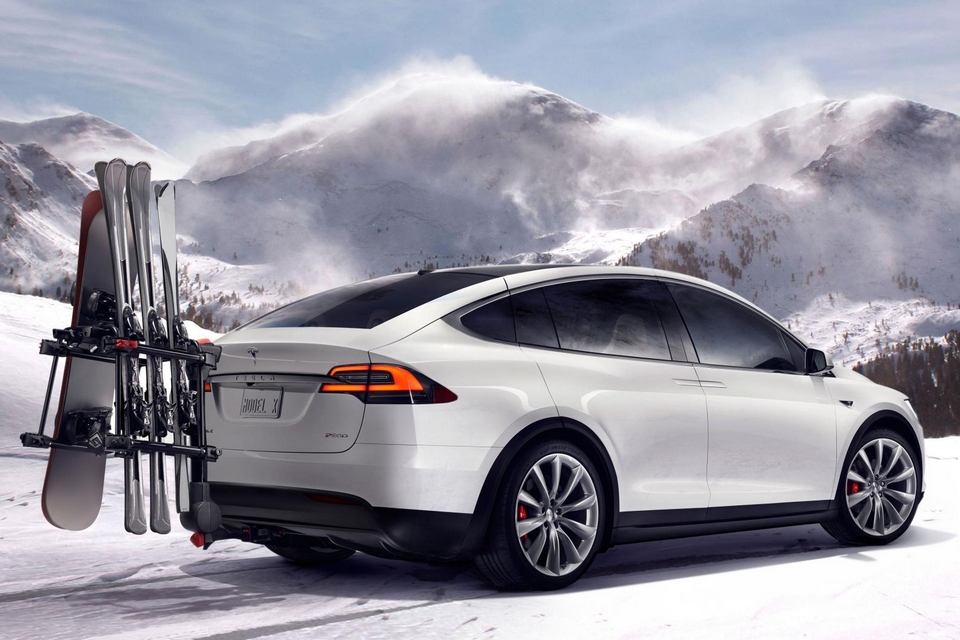 tesla-model-x-4