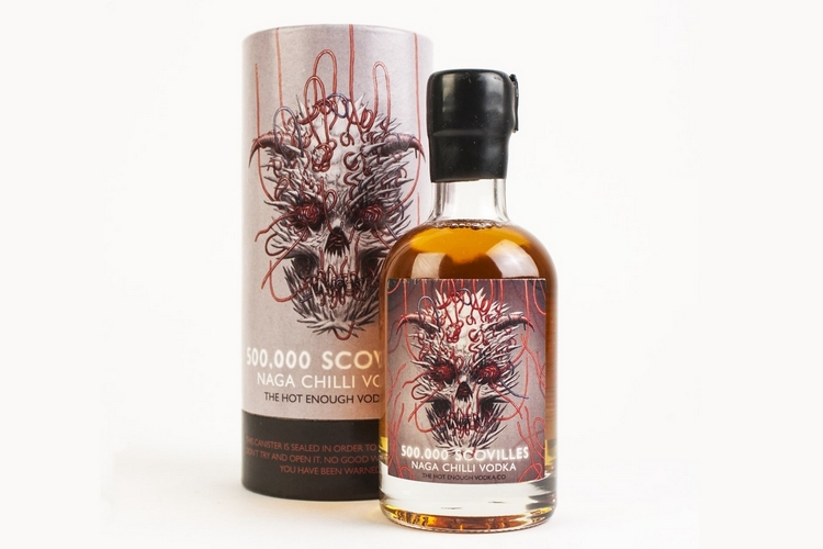 500000-scovilles-naga-chilli-vodka-2