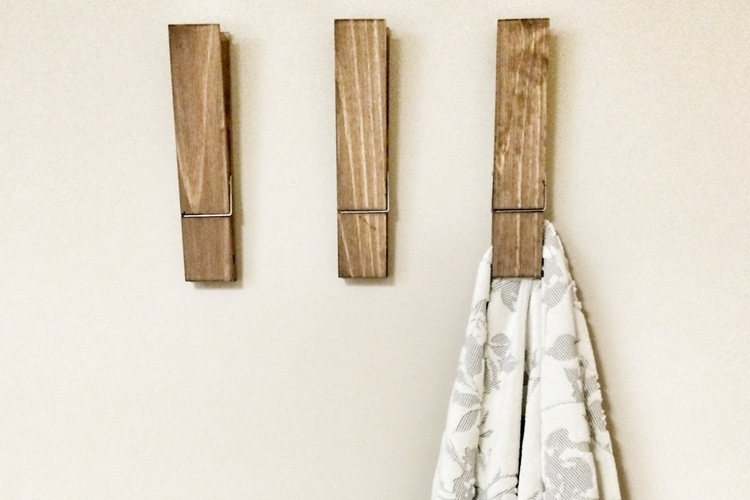 jumbo-rustic-12-inch-clothespin-1