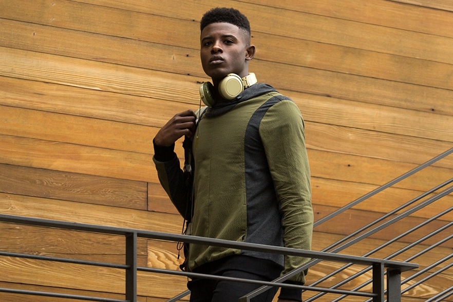 betabrand-marksman-hoodie-3