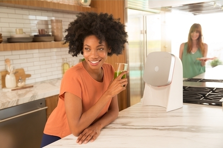 juicero-cold-press-juicer-2