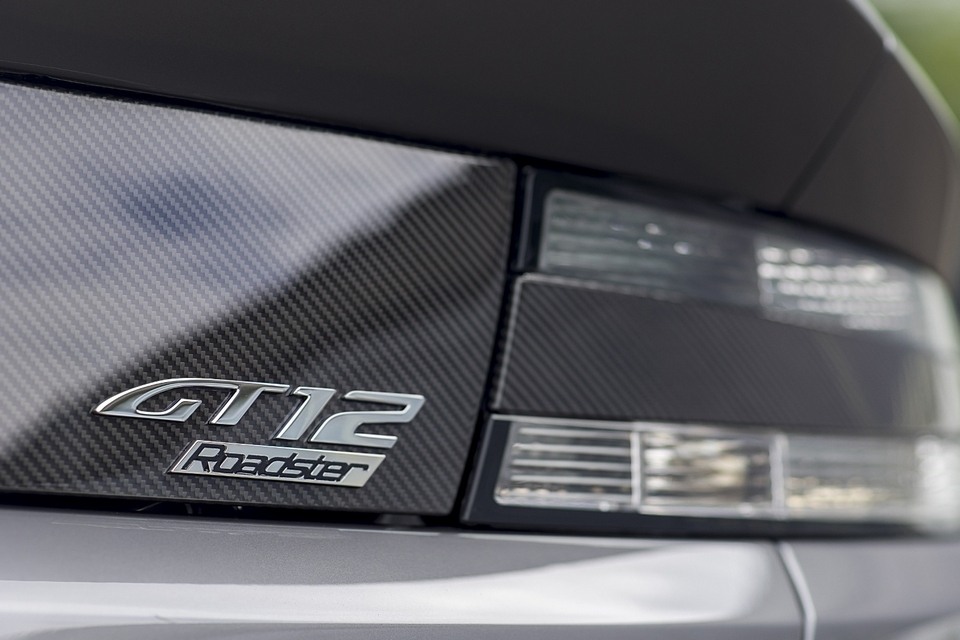 aston-martin-gt12-roadster-5
