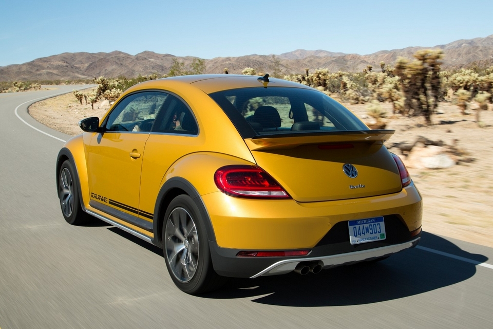 2016-volkswagen-dune-beetle-3