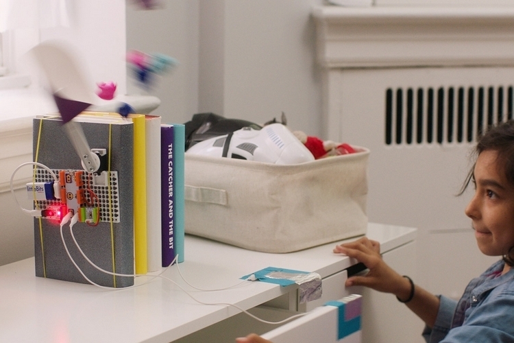 littlebits-rule-your-room-kit-3