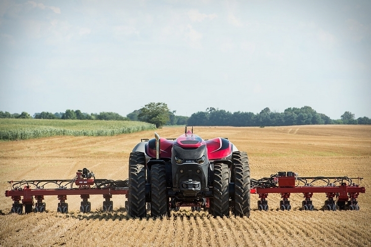 cnh-magnum-autonomous-tractor-2