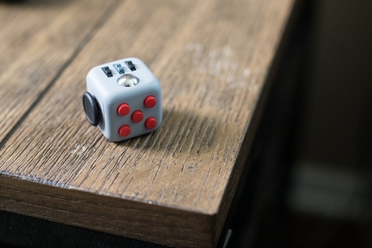 fidget-cube-1