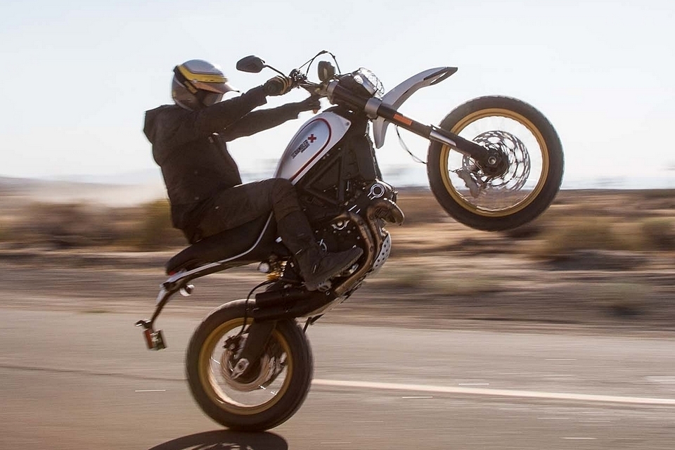 ducati-scrambler-desert-sled-2