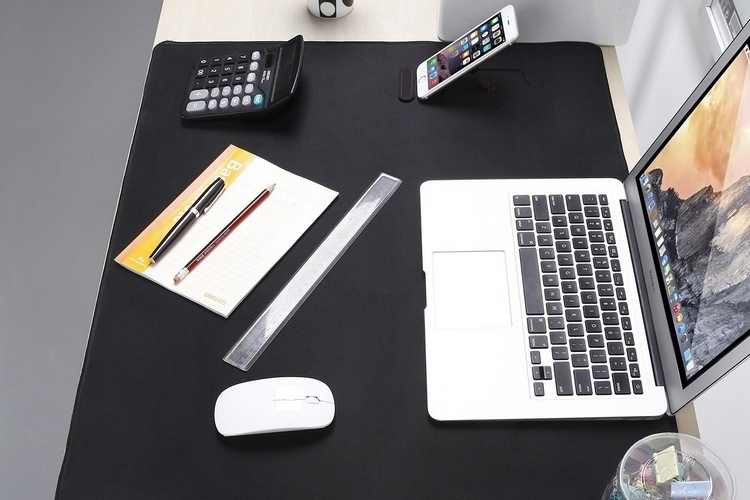 large-gaming-mouse-pad-2