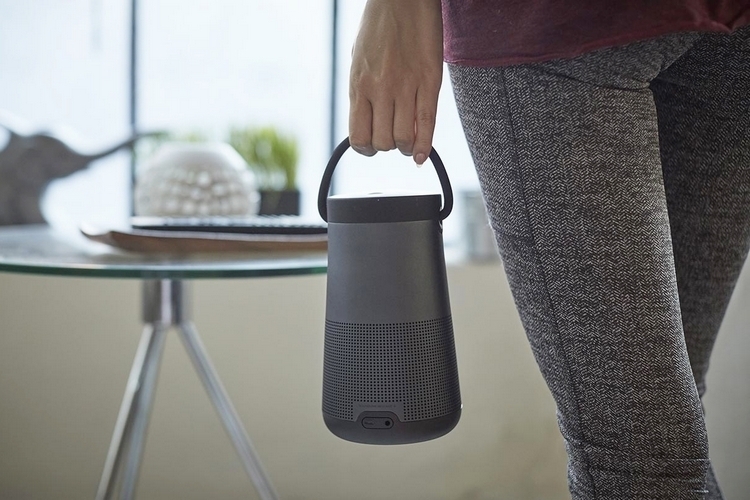 bose-soundlink-revolve-2