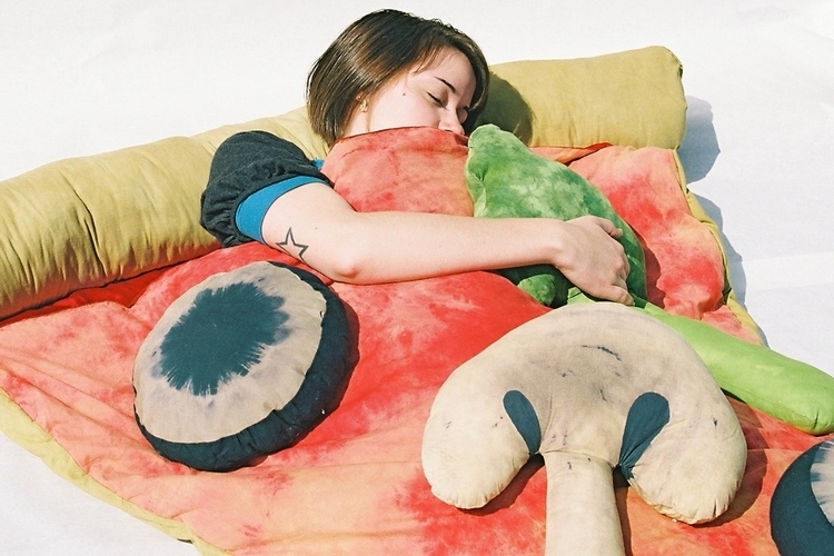 plain-slice-of-pizza-sleeping-bag-3