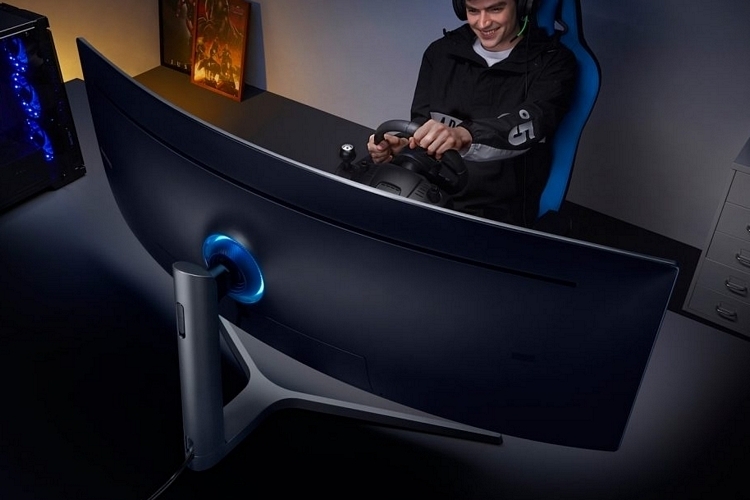 samsung-qled-49-inch-gaming-monitor-3