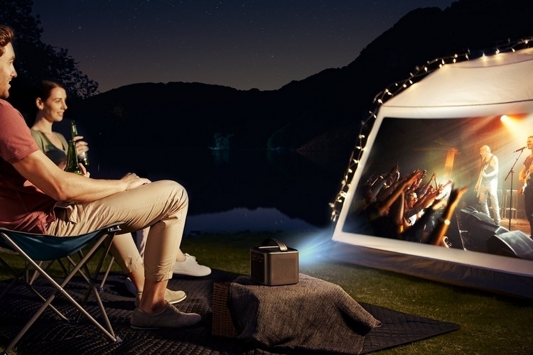 nebula-mars-portable-cinema-2