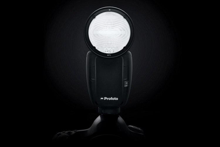 profoto-a1-on-camera-flash-1
