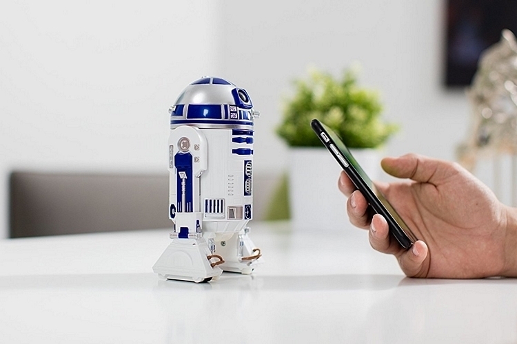 sphero-r2-d2-2