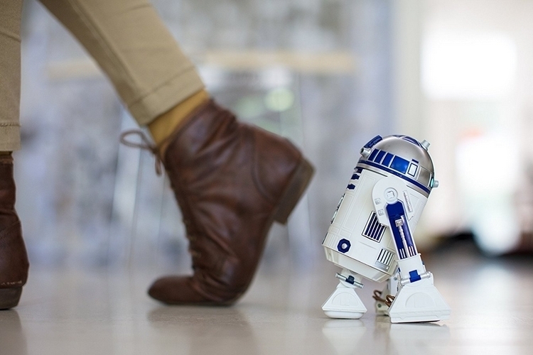 sphero-r2-d2-4