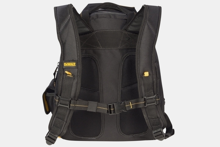 dewalt-lighted-tool-backpack-3