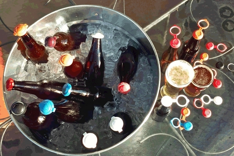 clutch-bottle-cap-4