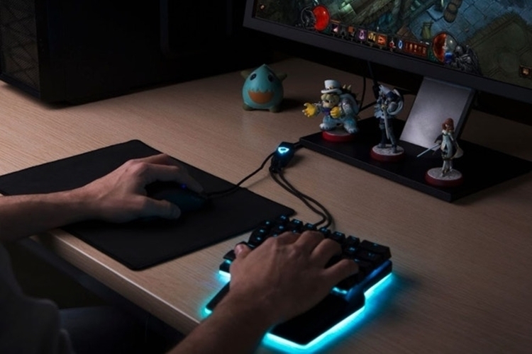 dygma-raise-gaming-keyboard-3