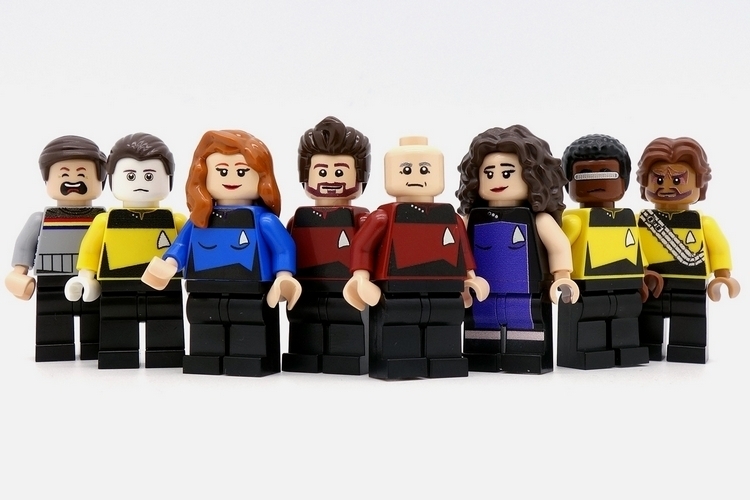 Details about   Display Frame for Lego Star Trek The Next Generation minifigures figures 25cm