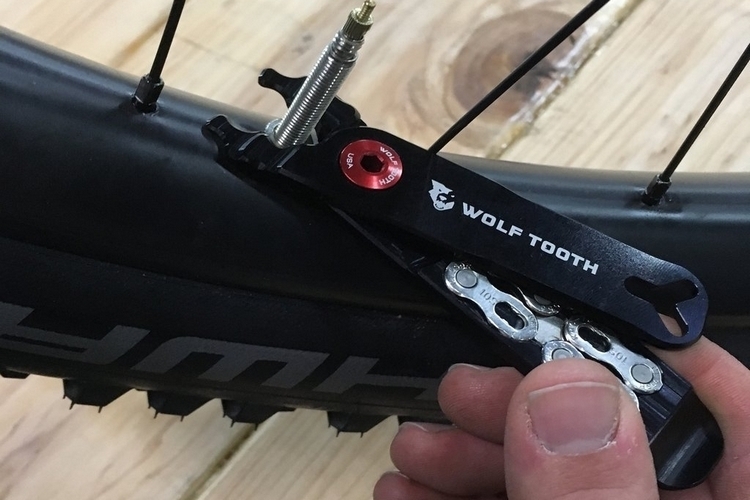 wolftooth-pack-pliers-2