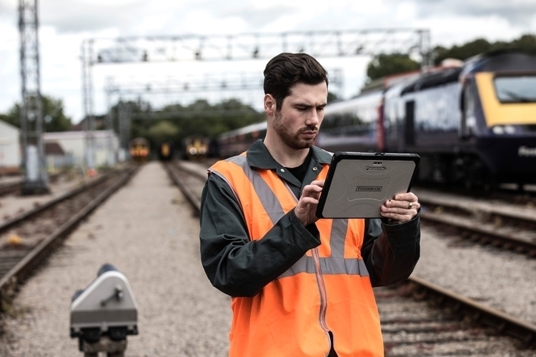 panasonic-toughbook-20-4