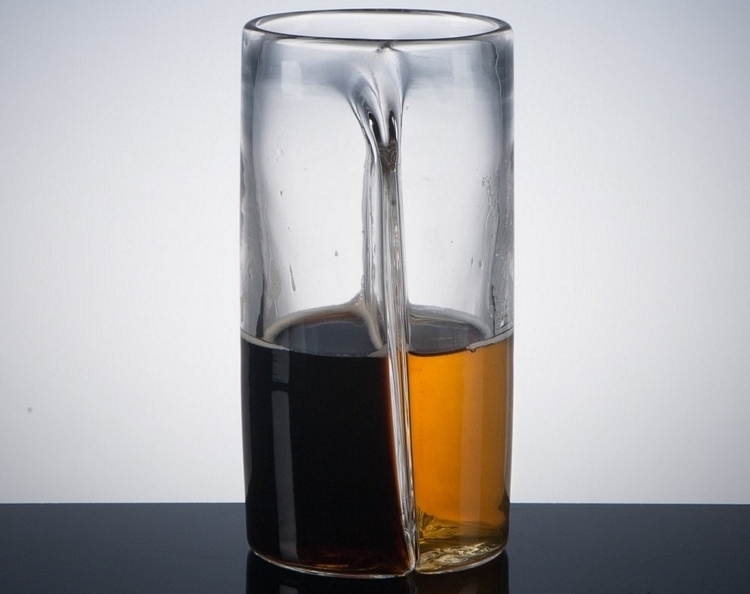 pretentious-dual-beer-glass-3