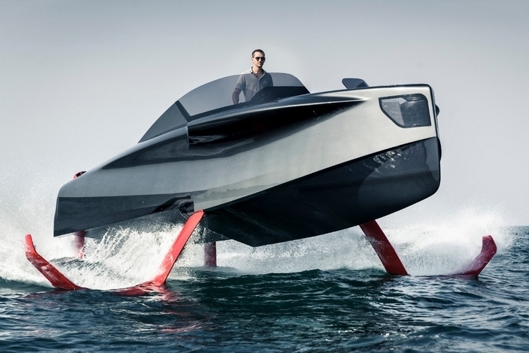 foiler-hydrofoil-luxury-yacht-4