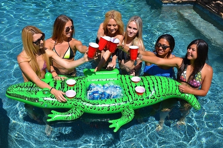 gofloats-giant-party-gator-4