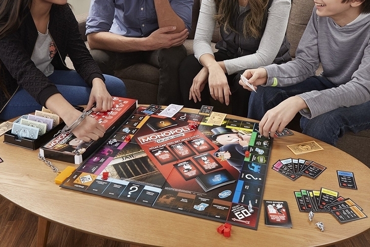 monopoly-cheaters-edition-3