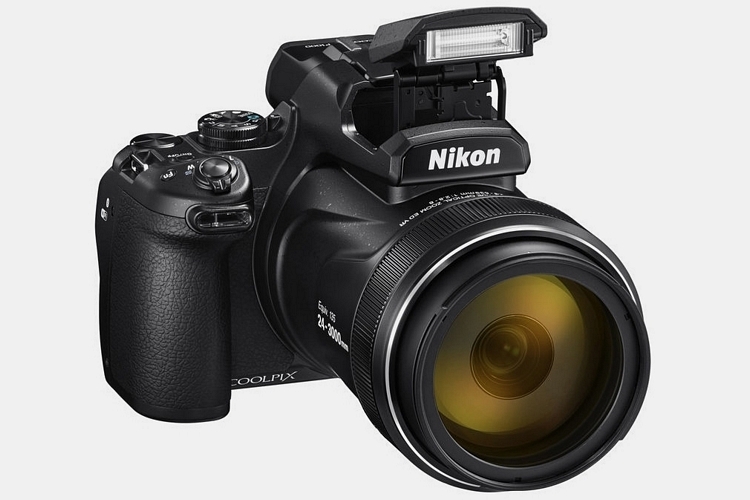 nikon-coolpix-p1000-2