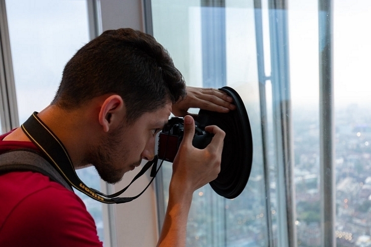 ultimate-lens-hood-3